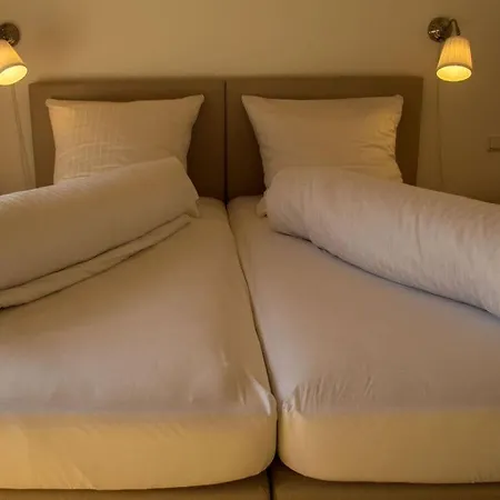 Ferienwohnung Mondholz Vakantiehuis
